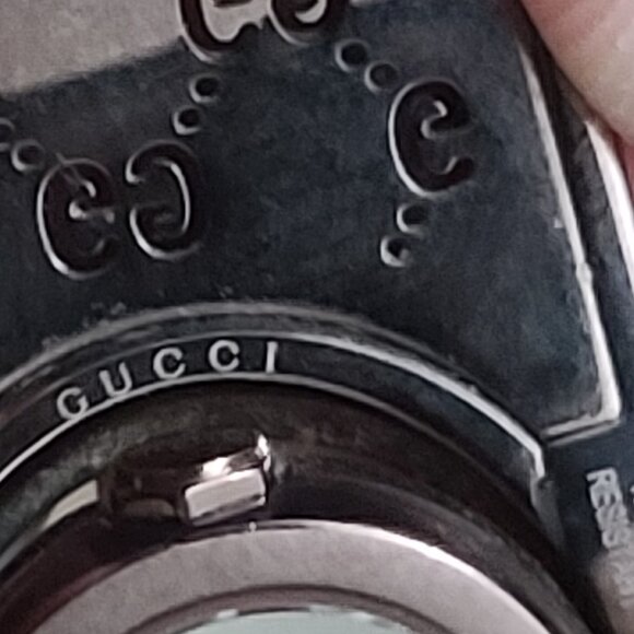 AUTHENTIC GUCCI 2 WAY WATCH - Picture 7 of 9